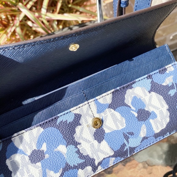 BUNDLE Michael Kors Crossbody Navy floral Wallet - Picture 8 of 8